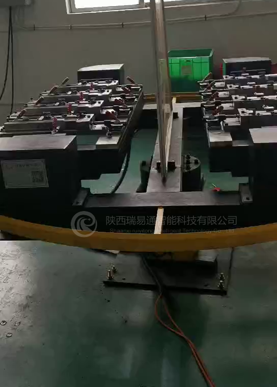 自动焊接设备